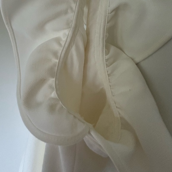 French Connection mini dress in white - Picture 2 of 4